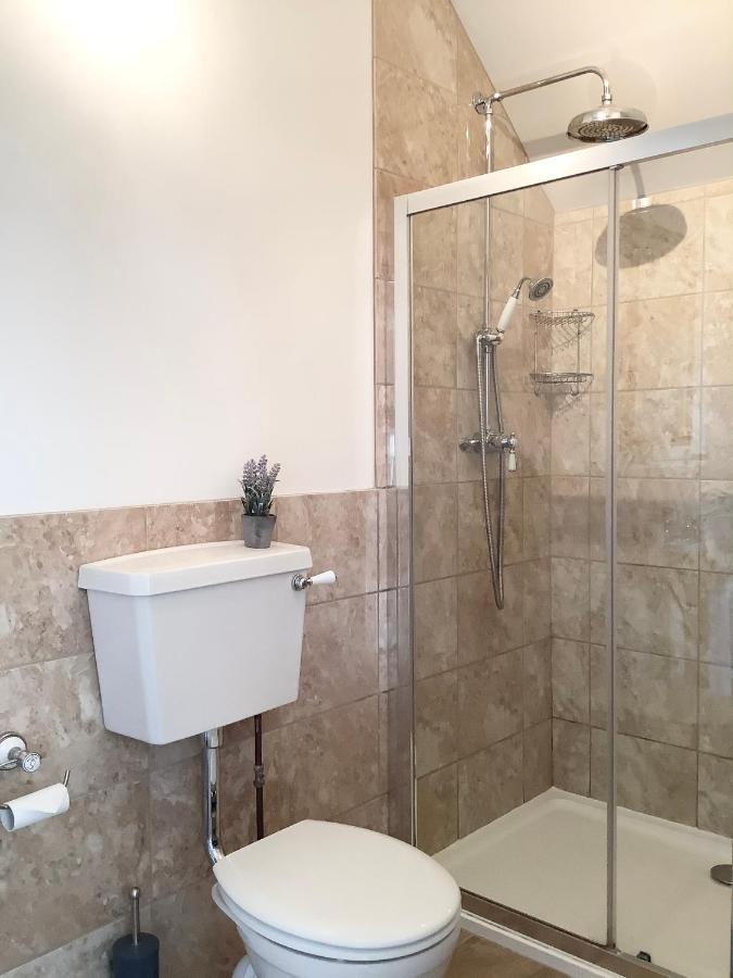 Humphries Cross Apartments 라이 외부 사진